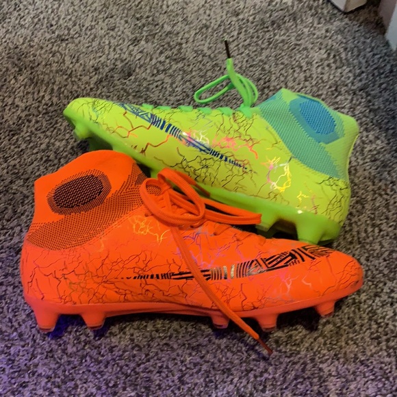 Brand new orange and green neon cleats. Awesome! - Picture 2 of 3